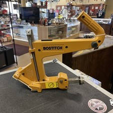Pregador manual Stanley Bostitch para piso de madeira usado comprar usado  Enviando para Brazil