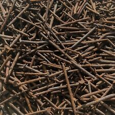Old rusty nails d'occasion  Expédié en Belgium