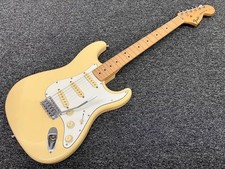 Fender japan st72 d'occasion  Expédié en Belgium
