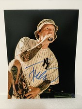 Fred durst signed d'occasion  Expédié en Belgium