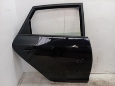 Porte arriere droit d'occasion  Yffiniac