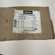 Bomba de drenagem para forno a vapor Miele 60 Hz 208-240V 8138142 comprar usado Bomba de drenagem para forno a vapor Miele 60 Hz 208-240V 8138142 comprar usado  Enviando para Brazil