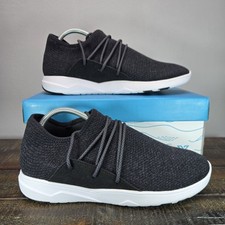 Vessi cityscape mens for sale  Villa Park