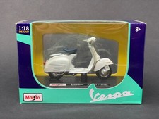 Maisto 1966 vespa for sale Maisto 1966 vespa for sale  LONDON