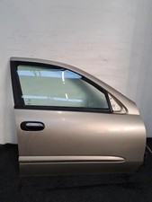 Porte droit nissan d'occasion  Guipavas