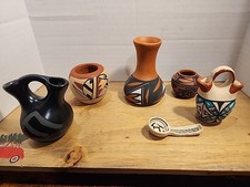 Five jemez pottery for sale  Cottonwood