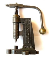 Ancienne presse œillets d'occasion  Orleans-
