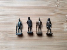 Kinder metal serie d'occasion  Montivilliers