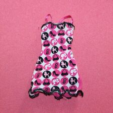 Robe rose noire d'occasion  Cerisy-la-Salle