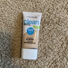 Covergirl oil free d'occasion  Expédié en Belgium