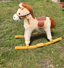 Cavallo dondolo peluche usato  Poirino