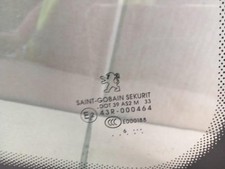 Vitre arriere droit d'occasion  Athis-Mons