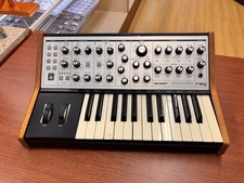 Moog sub phatty d'occasion  Expédié en Belgium