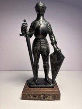 Statuetta cavaliere medievale usato  Padova