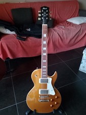 Cort 200 chitarra usato  Telese Terme