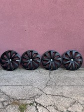 Set copricerchi auto usato  Spilimbergo