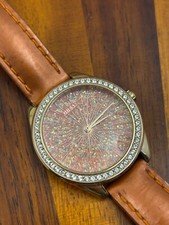Usado, Relógio feminino Guess mostrador brilhante moldura de cristal tom dourado 36mm - Nova bateria comprar usado  Enviando para Brazil