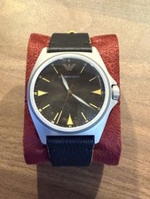 Relógio masculino Emporio Armani Nicola quartzo mostrador preto AR11330 comprar usado  Enviando para Brazil