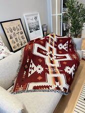 Red geometric blanket d'occasion  Bordeaux-