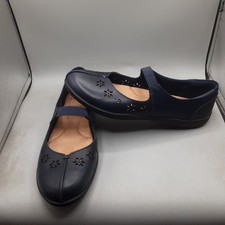 Earth origins florence for sale  Medina