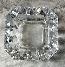 Magnifique cendrier cristal d'occasion  Bléré