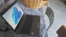 Notebook portatile sottilissim usato  Zone