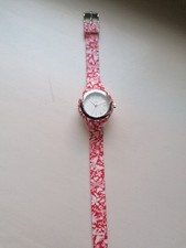 Super schöne uhr gebraucht kaufen  Berlin