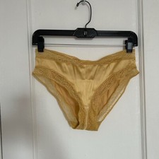 Eres hibiscus briefs d'occasion  Expédié en Belgium