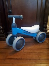 Mini-bicicleta Baby Balance bebê/criança 10-24 meses sem pedal 4 rodas menino/menina muito bom estado usado comprar usado  Enviando para Brazil