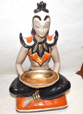 Ceramica donna cinese usato  Catania