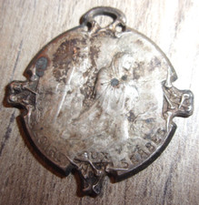 Pendentif ancien gloire d'occasion  Vias