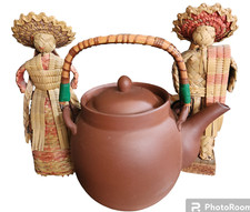 Souvenir bonecas de palha sul-americanas e bule de terracota com tampa e filtro comprar usado  Enviando para Brazil