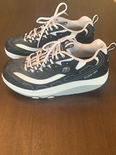 Tênis de caminhada Skechers Shape Ups feminino tamanho 10 couro preto comprar usado  Enviando para Brazil