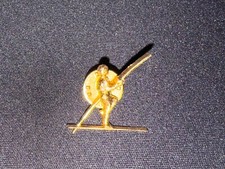 Pin badge enamel d'occasion  Strasbourg-