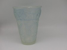 Vase verre moulé d'occasion  Seyssel