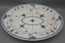 Oval serving dish for sale  NEWCASTLE UPON TYNE