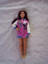 Barbie fashionistas 26 d'occasion Barbie fashionistas 26 d'occasion  Bais