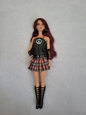 Boneca Barbie RBD Roberta vestida , usado comprar usado  Enviando para Brazil