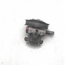 Pompa direzione servosterzo usato Pompa direzione servosterzo usato  Mineo