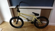 2020 sunday street for sale  WATFORD