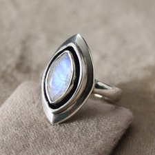 Schicker mondstein ring gebraucht kaufen  Gemünden