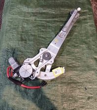 Alzacristallo porta ant. usato Alzacristallo porta ant. usato  Italia