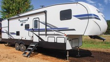 302bhk american fifthwheel for sale  LIVERPOOL