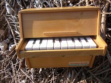 Superbe piano enfant d'occasion  Béthune