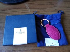 Maserati leather keyring usato  Italia