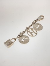 Hermes breloque silver d'occasion  Expédié en Belgium