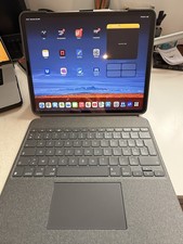 Ipad pro 2022 d'occasion  Saint-Étienne-de-Montluc