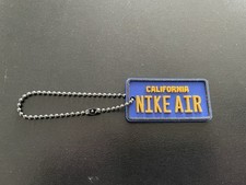 Porte clé nike d'occasion  France