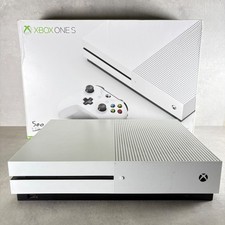 Xbox one console usato  Zone