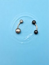 Due piercing ombelico usato  Palermo
